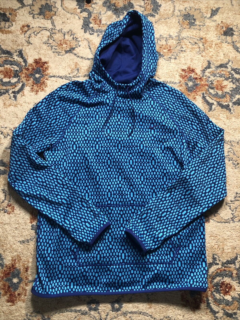 Men’s Nike Therma-Fit Hoodie Blue Polka Dot Size Large All Over Print Drawstring